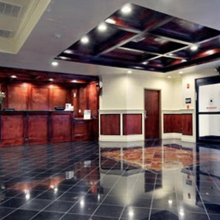 Super 8 By Wyndham Danville Interior photo